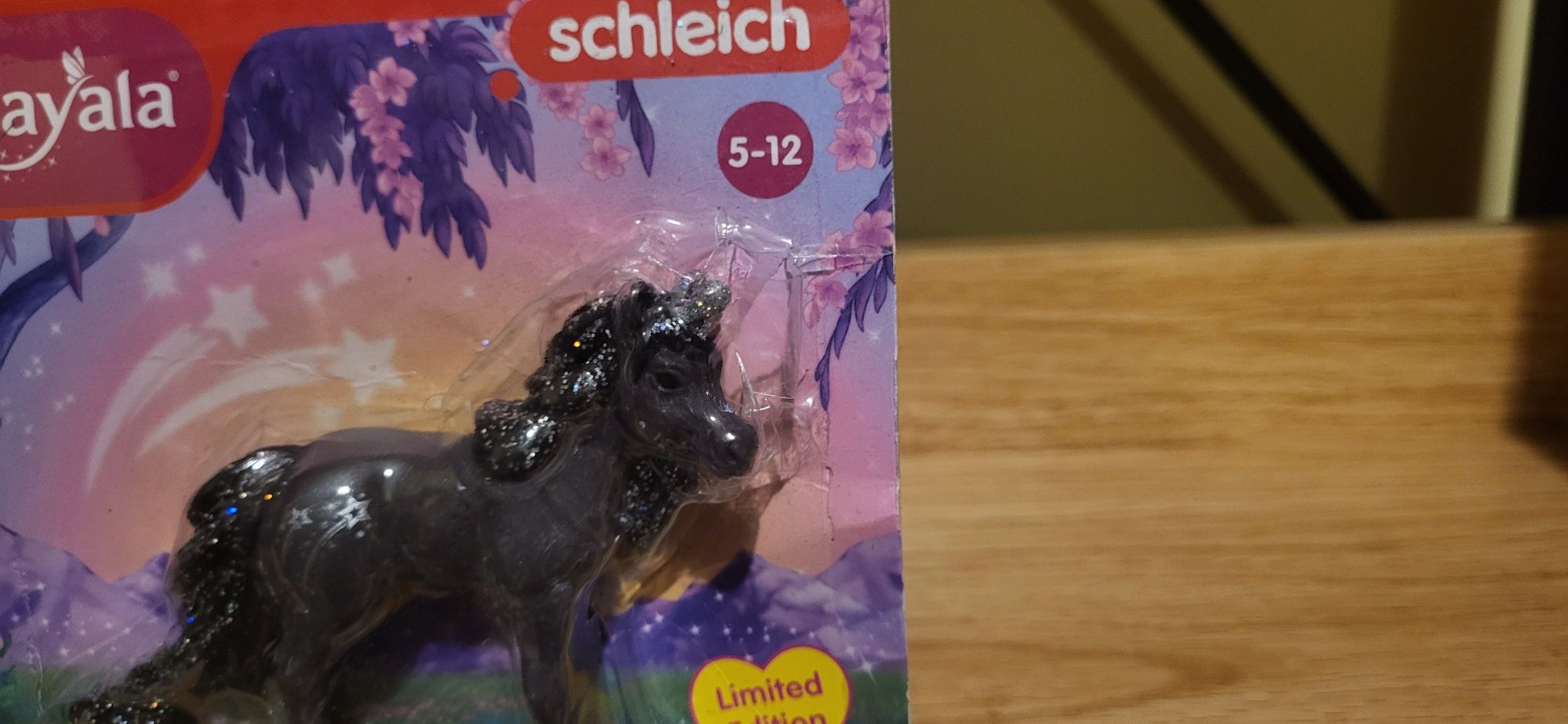 Schleich bayala koń jednorożec Nerya źrebię figurka edycja limitowana