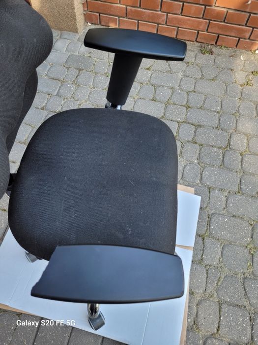 Krzesło obrotowe na kółkach do biurka
