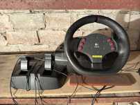 Руль logitech momo racing