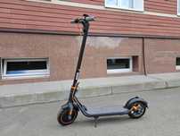 Електросамокат Ninebot KickScooter F40 Black