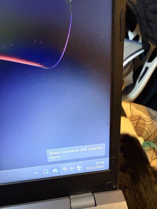 Portátil Asus F509FB i5 8GB RAM 256GB SSD MX110