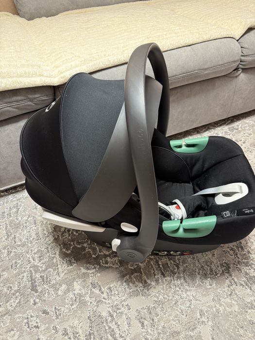 Автокрісло Cybex Aton B2 i-Size, група 0+