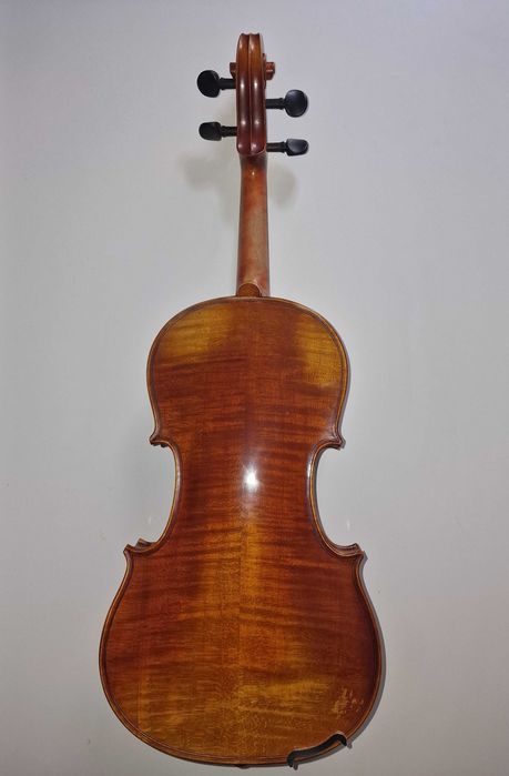 Violino Yamaha 4/4 modelo v7G