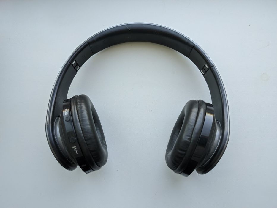 Навушники безпровідні