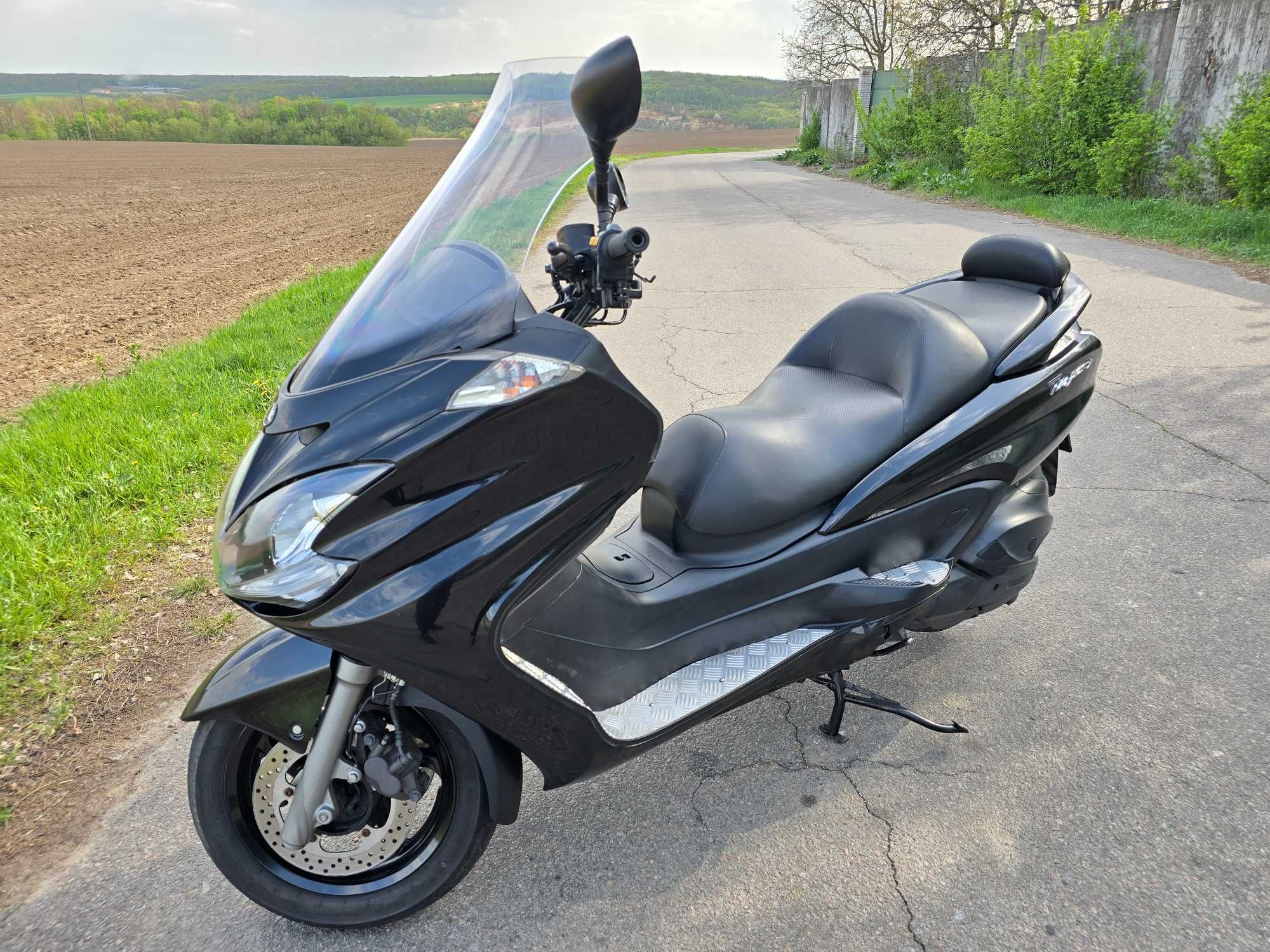 Yamaha Majesty 400 GRANT 2013