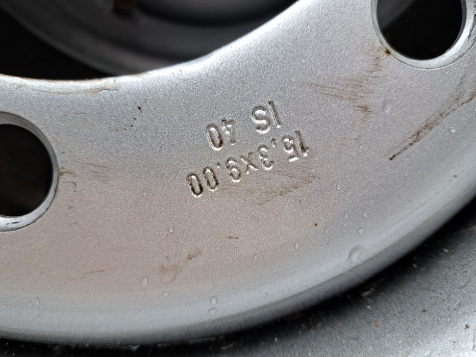 Opony kola 10.0/75-15.3