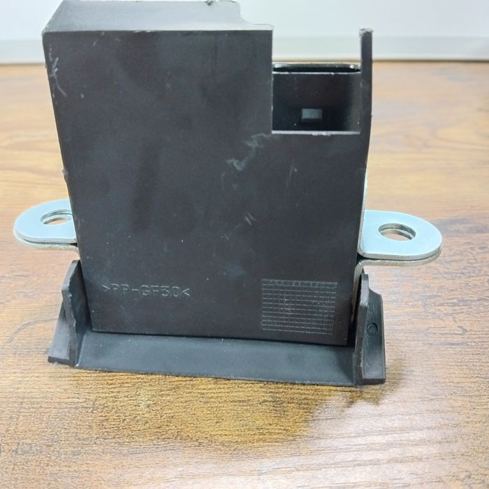 Замок багажника крышки зад vw passat b6 b7 golf v vi polo 6r touran ti