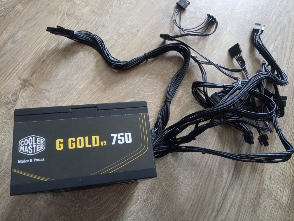 Блок живлення CoolerMaster 750W G Gold 750 V2