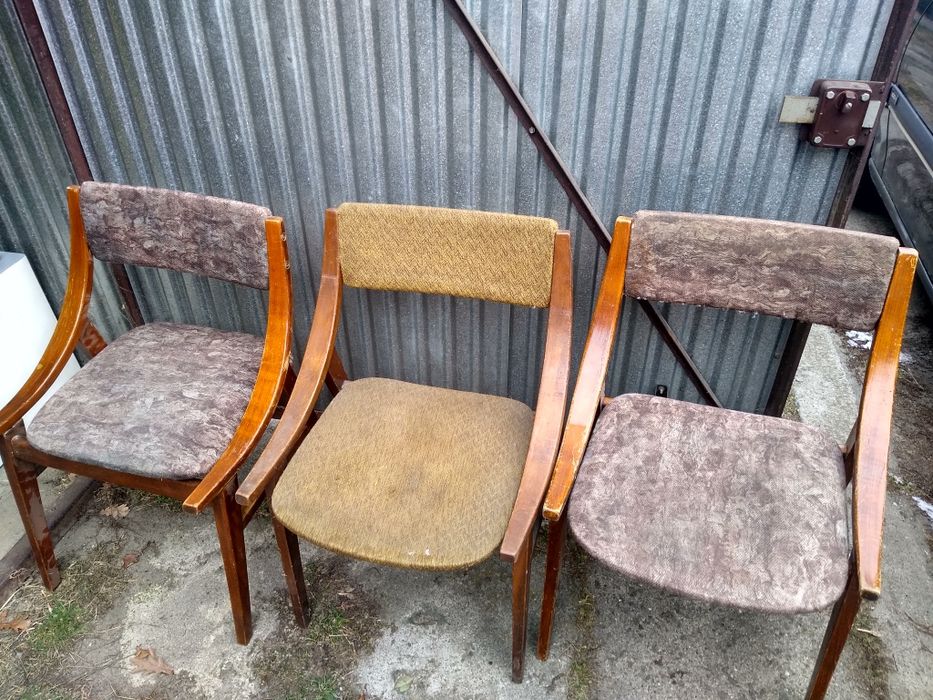 krzesla  SKOCZEK epoka prl  sztuk 5