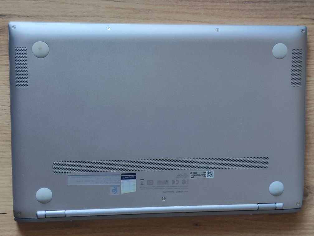 Asus Zenbook ux431f,core i5(10 gen) 8/256g