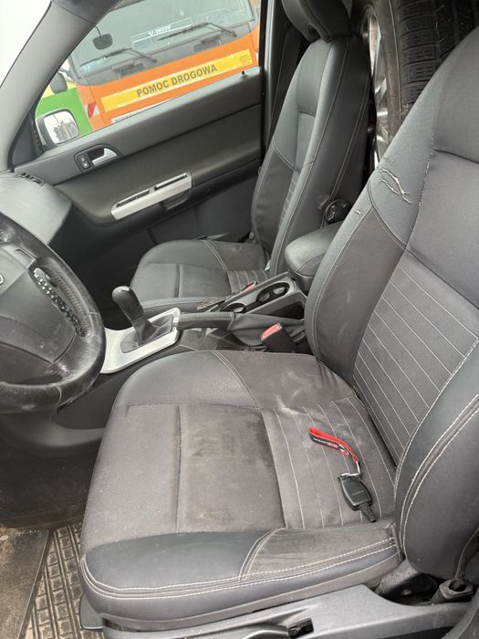 Volvo v50 Maska Części