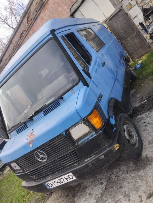 Мерседес 208    Т1  2,3 дизель