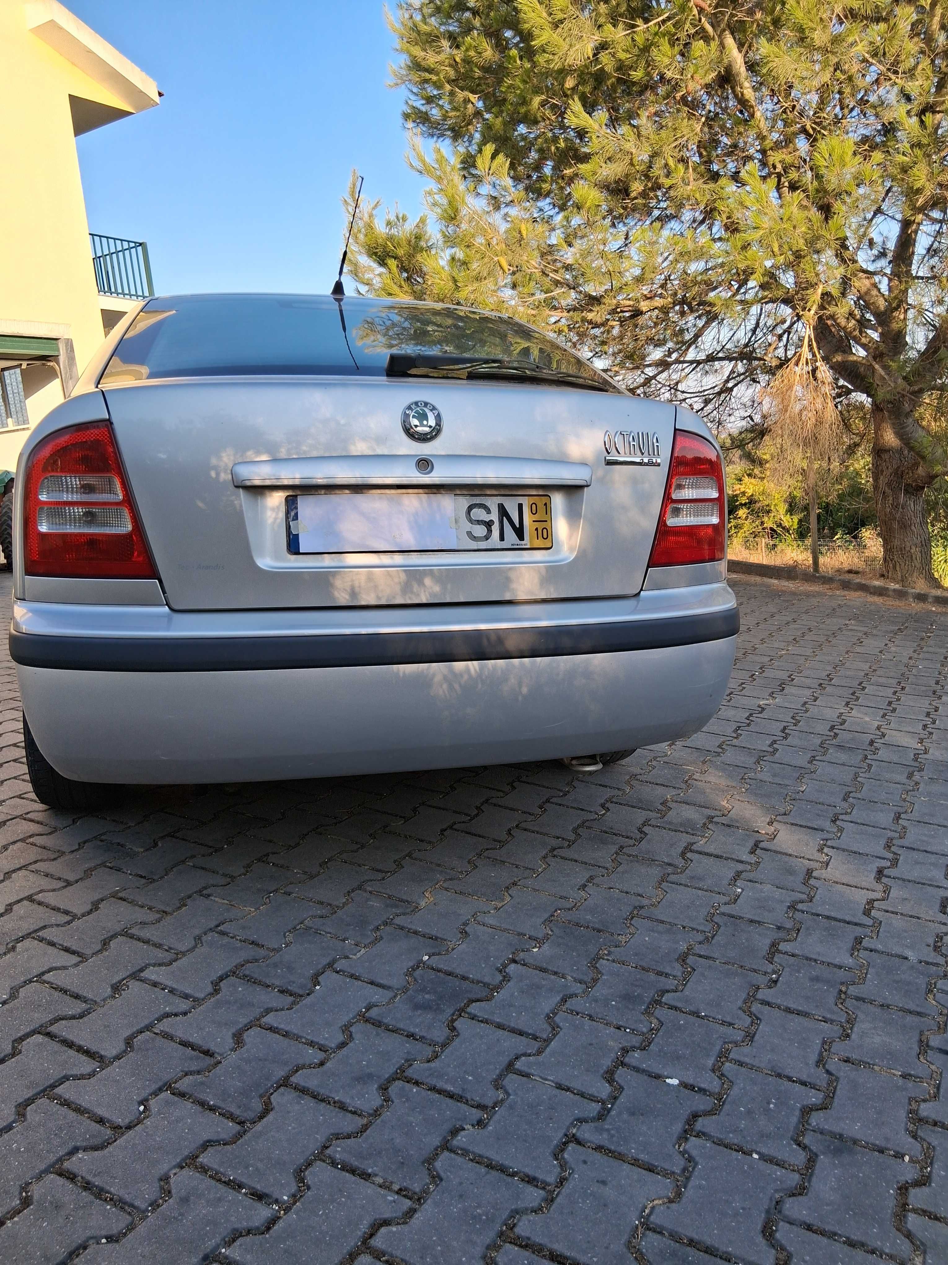 Skoda Octavia em muito estado