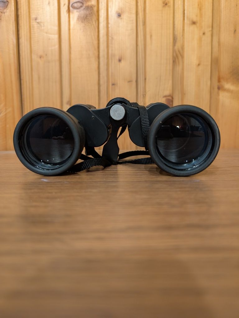 Lornetka Levenhuk ATOM