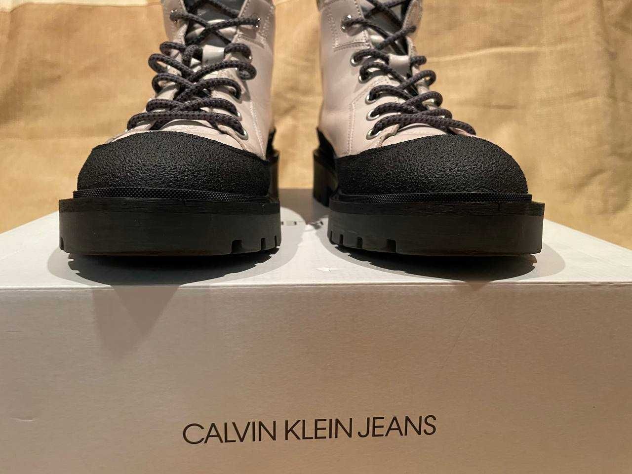 Ботинки Calvin Klein Jeans р.40
