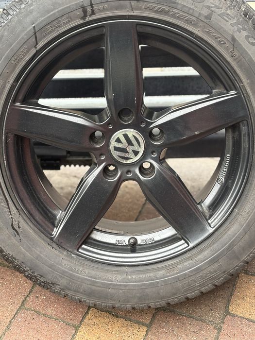 17” Vw Multivan. T5-T6  5x120 / 235/55R17 Pirelli Sottozero - zima