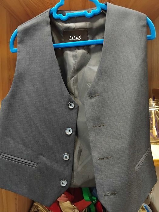 Піджак, жілет, сорочка LiLus на хлопчика на 1 вересня ( 134-140 )
