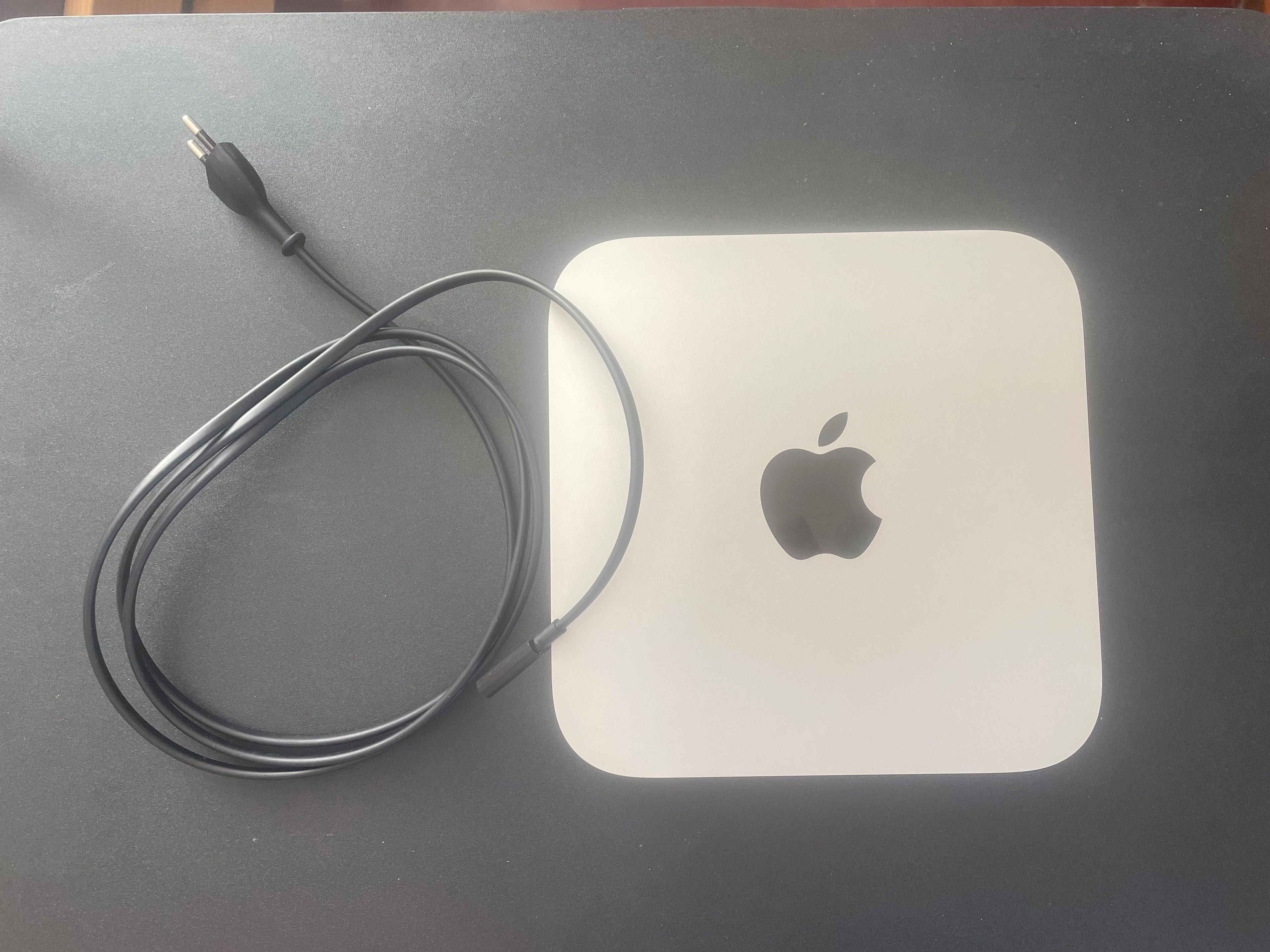 Mac Mini M1 (RAM 8 GB, SSD 256 GB) — гарний стан. Офіційний