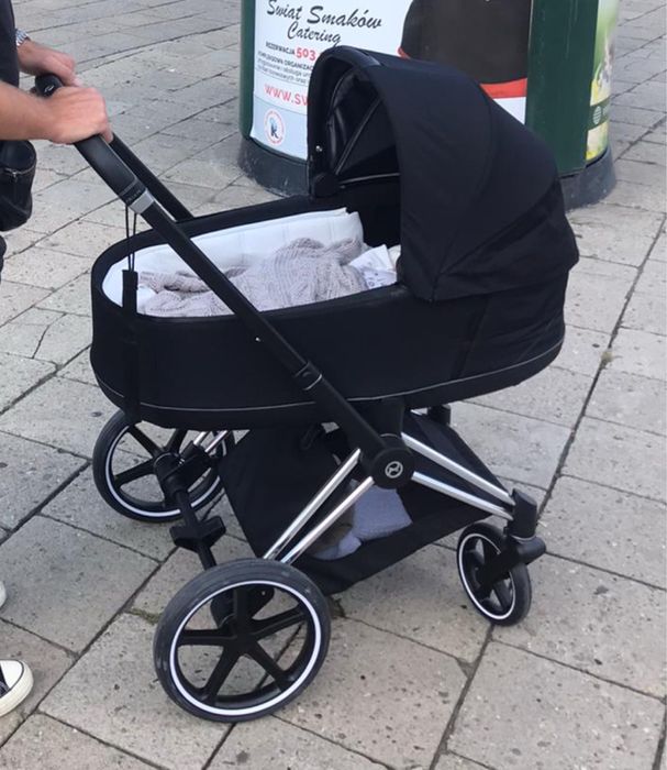 Wozek Cybez Priam 2.0 z gondola i stelazem