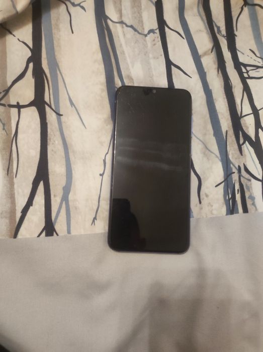 Продам телефон xiaomi mi 9 se