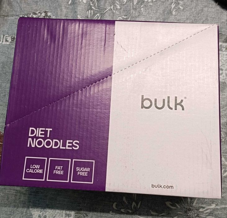 Diet noodles, diet Rice caixa fechada com 6 pacotes cada 5 euros cada