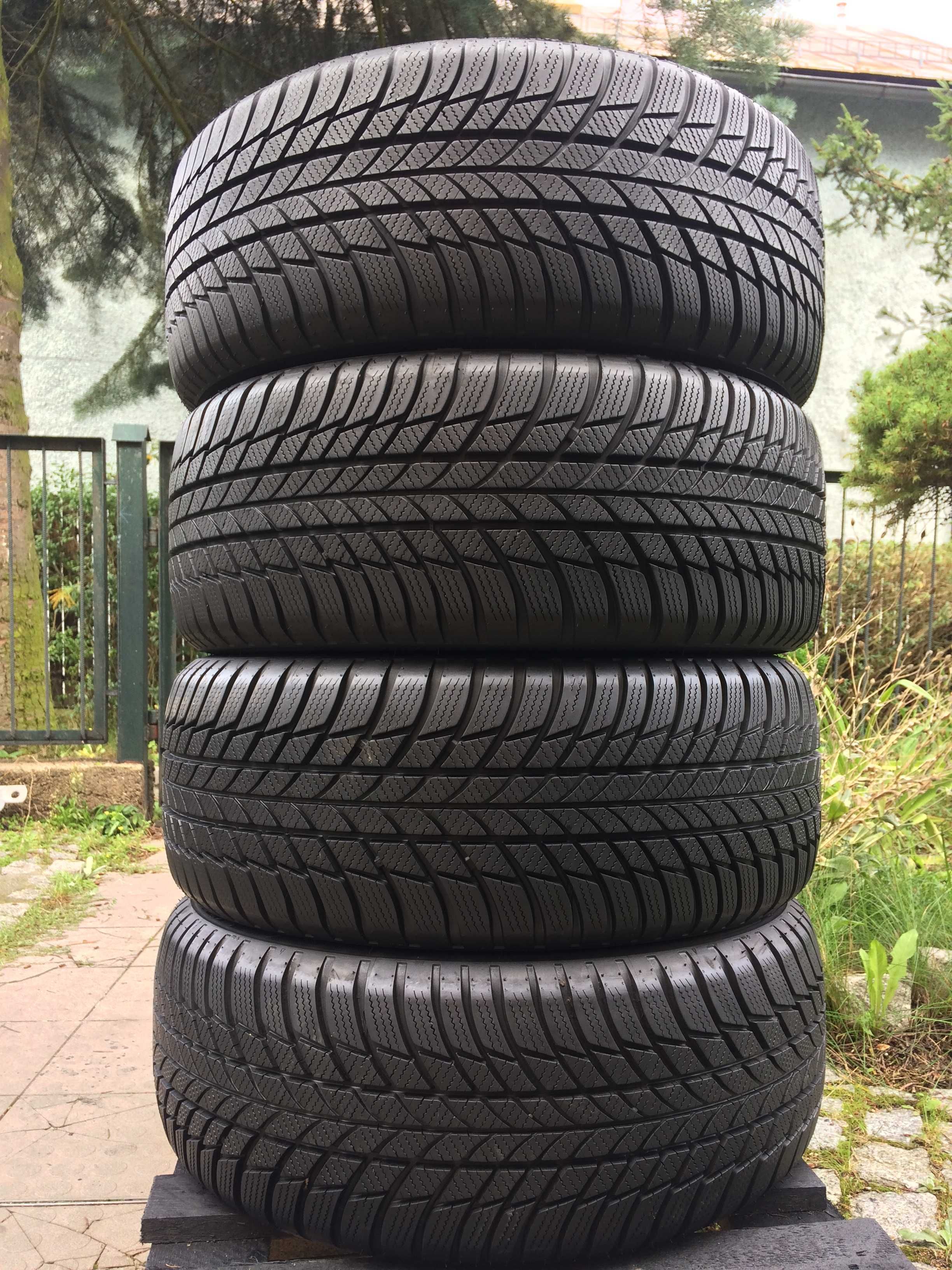 BRIDGESTONE Opona zimowa Blizzak LM001 225/50R17 98H XL AO