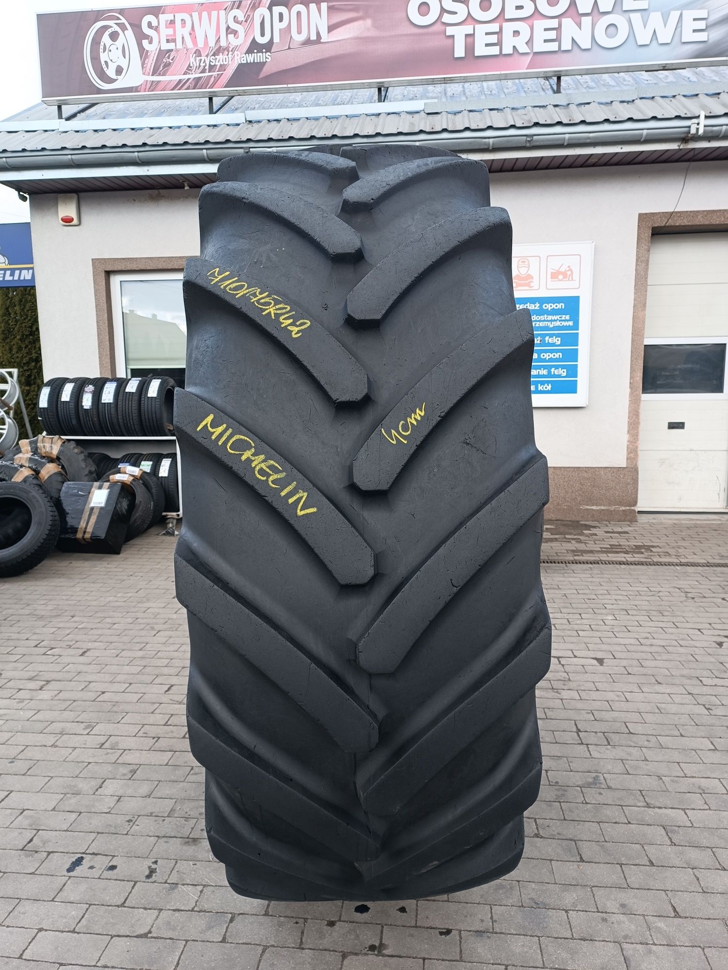 710/75R42 Michelin AxioBib Ultraflex
