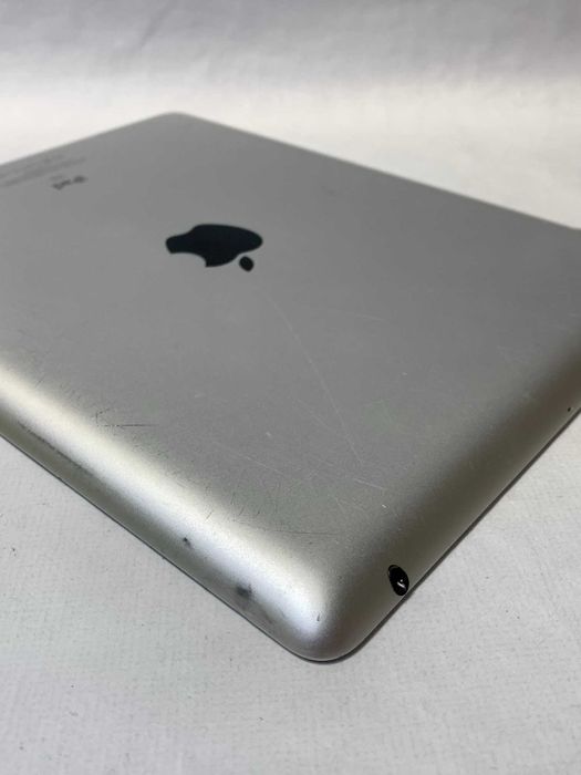 Планшет Apple iPad 2 Wi-Fi 16GB Black A1395