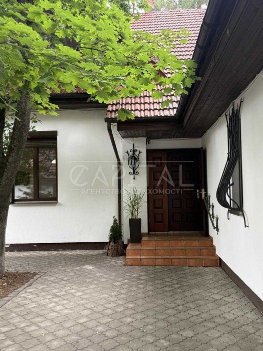 Оренда будинку  БЕЗ комісіі в Козині, 8 кімнат / сауна / гараж