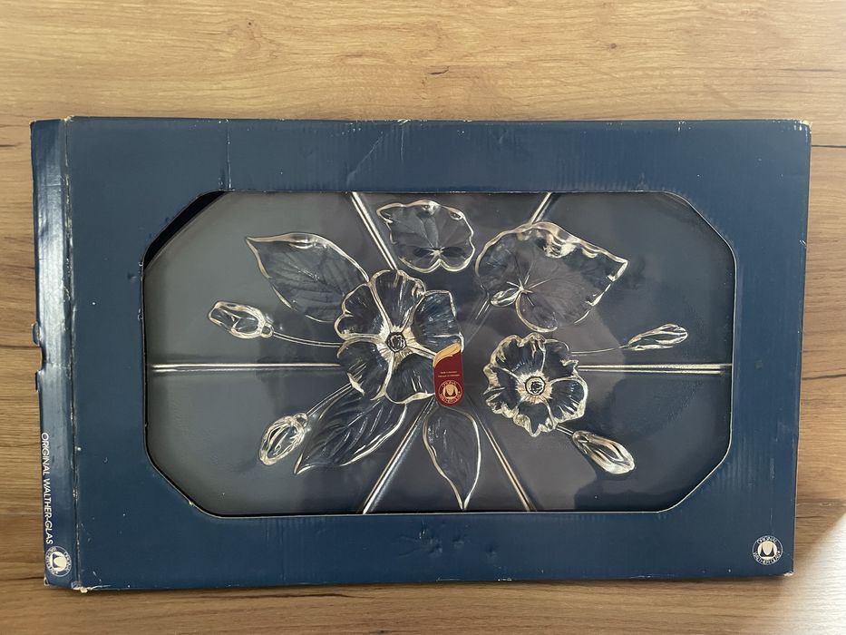 szklana taca lub panel dekoracyjny z motywem kwiatowym,  Walther-Glas.