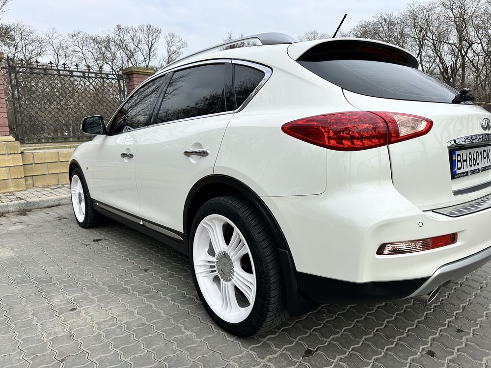 Infiniti QX50 Кроссовер