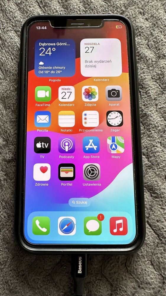 iPhone Xs 64GB Space Gray