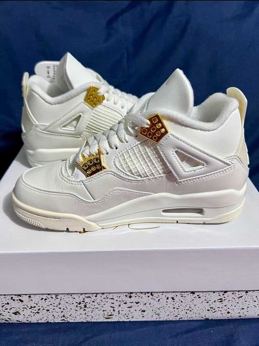 Buty Trampk Jordan 4 Retro Metallic Gold R.42