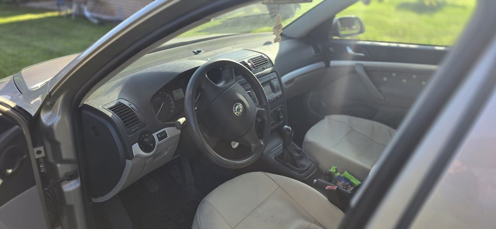 Pewniak Skoda Octavia 1.6 mpi po dużym serwisie silnika