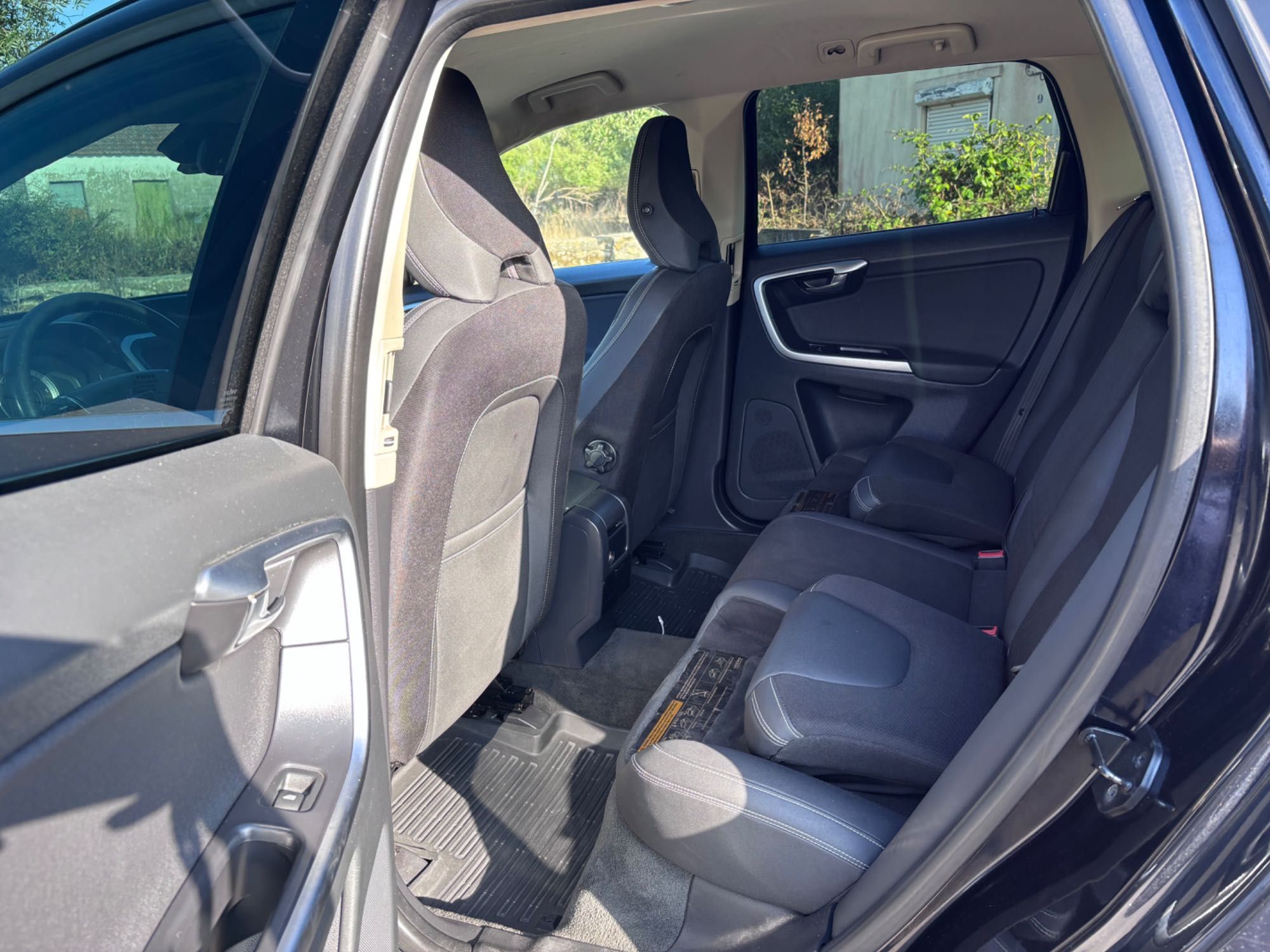 Volvo XC60 2.0 5 cilindros – 2010 – Estado Impecável