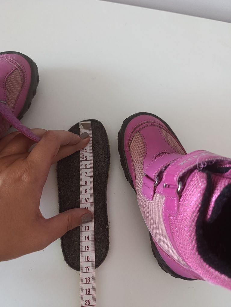 Buty Geox dla dziewczynki rozmiar 26