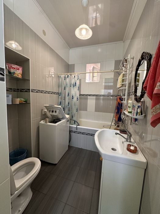 Для 2х—3-х дівчат студенток,вул Університетська, поруч ЧНУ, ОНЮА, БДМУ