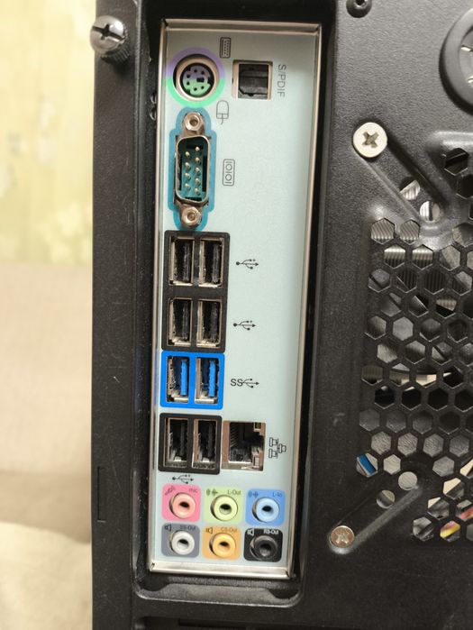 Продам монітор + компютер