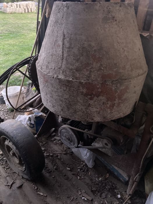 Бетономішалка з рудуктором