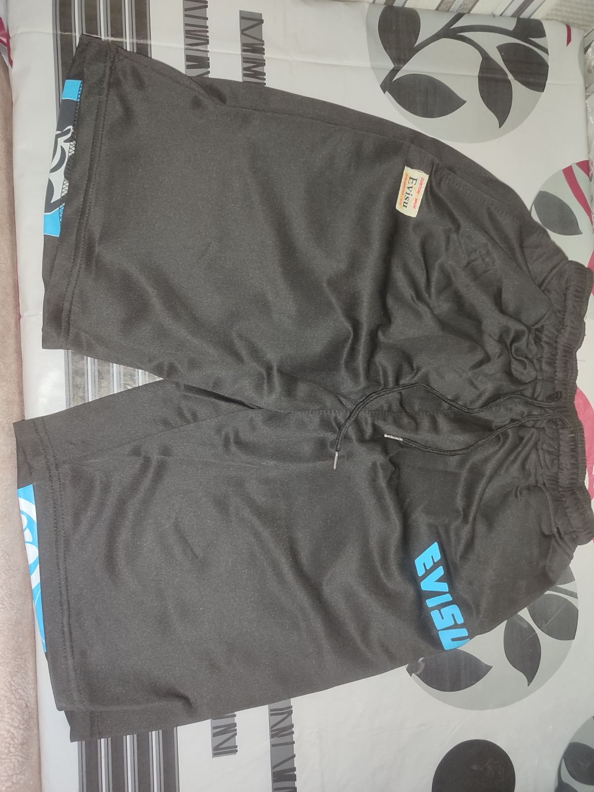 Шорти EVISU (M,L,XL)