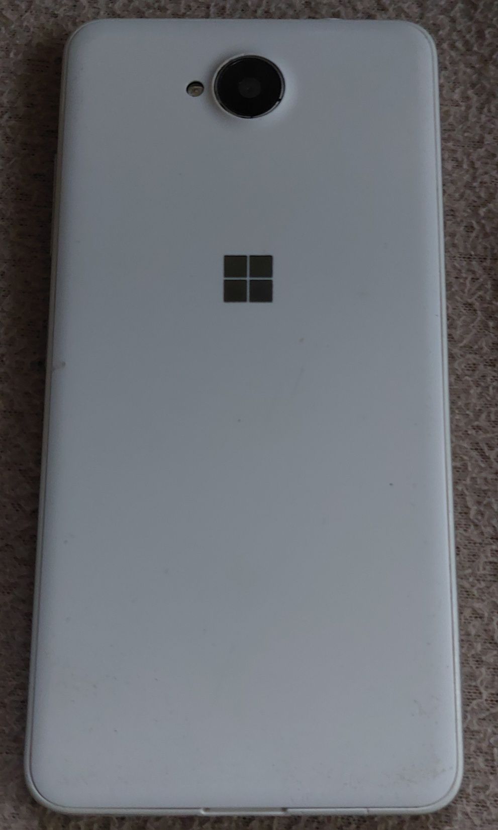 Microsoft Lumia 650