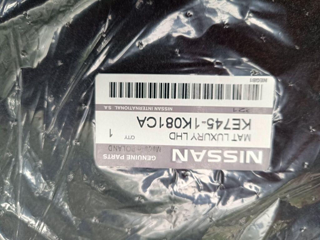 Nowe dywaniki Nissan