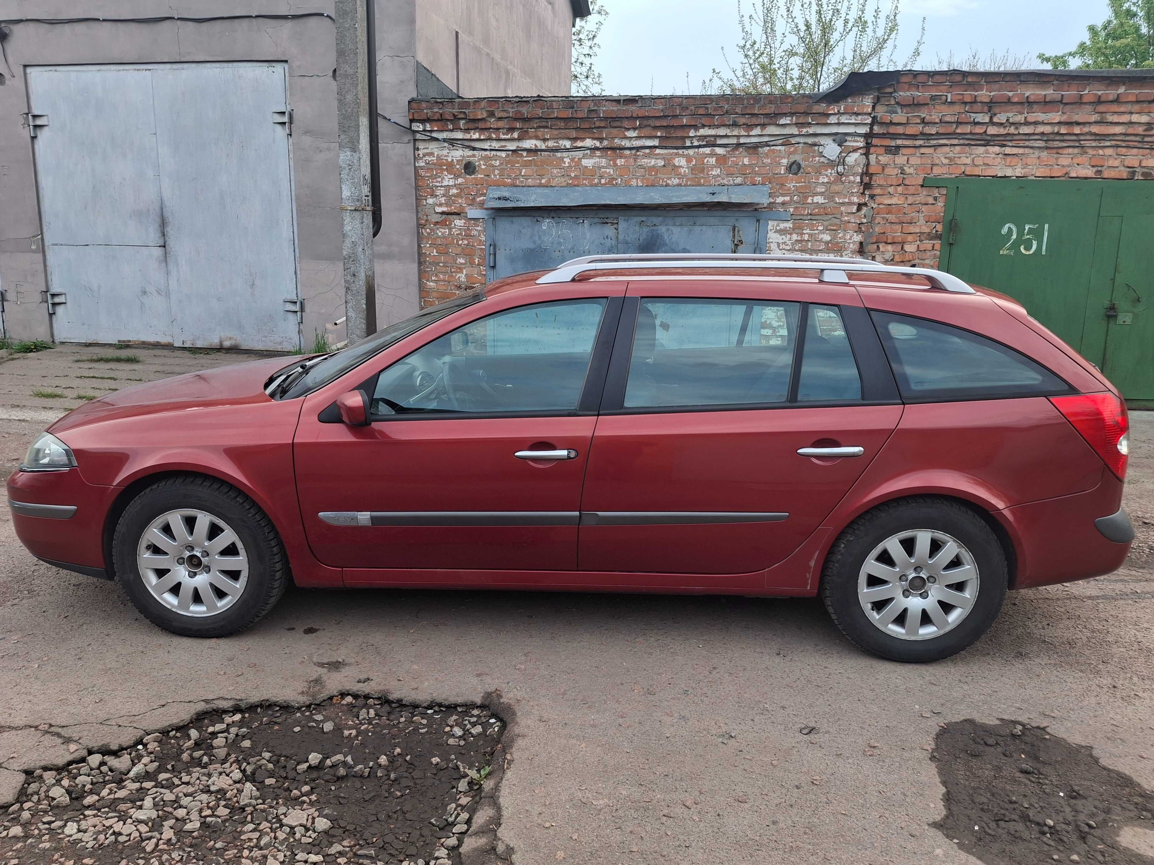 Renault Laguna II 2006 року 1.6 бензин універсал
