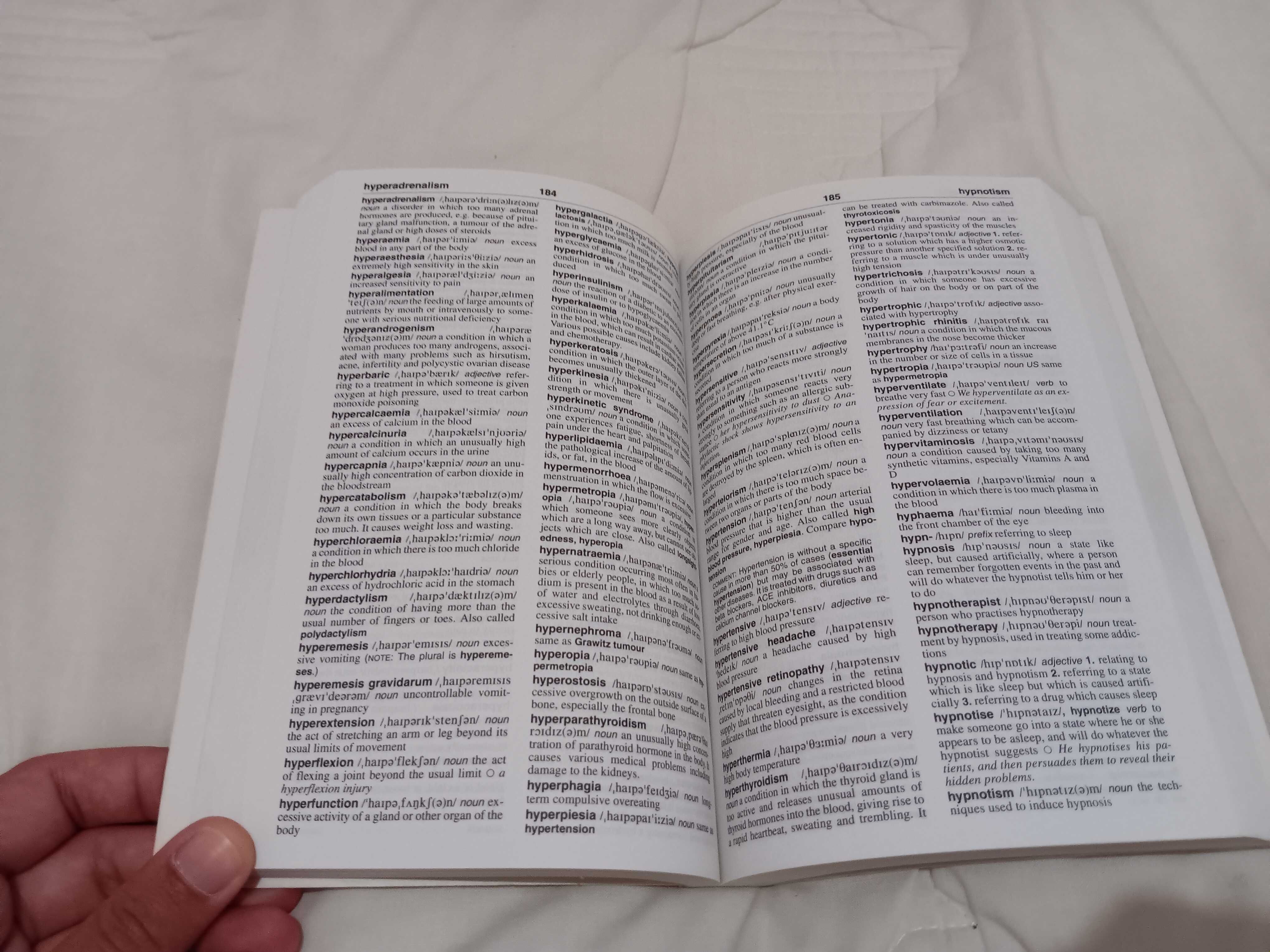 Dicionário "Dictionary of Medical Terms" (4ª edição)