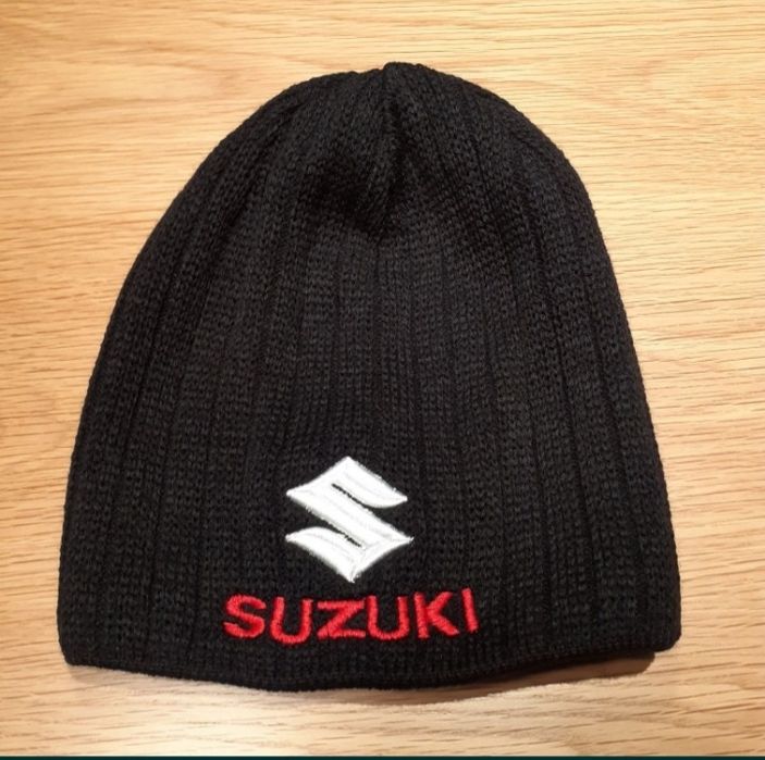 Czapka zimowa Suzuki haft