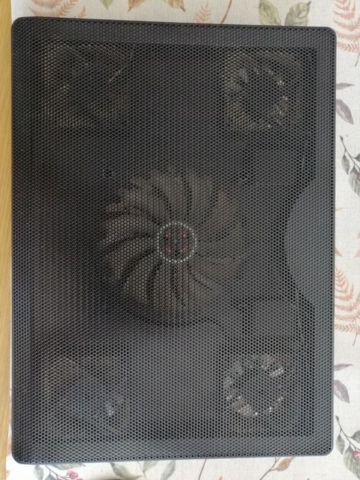 Podstawka chłodząca pod laptopa Modecom