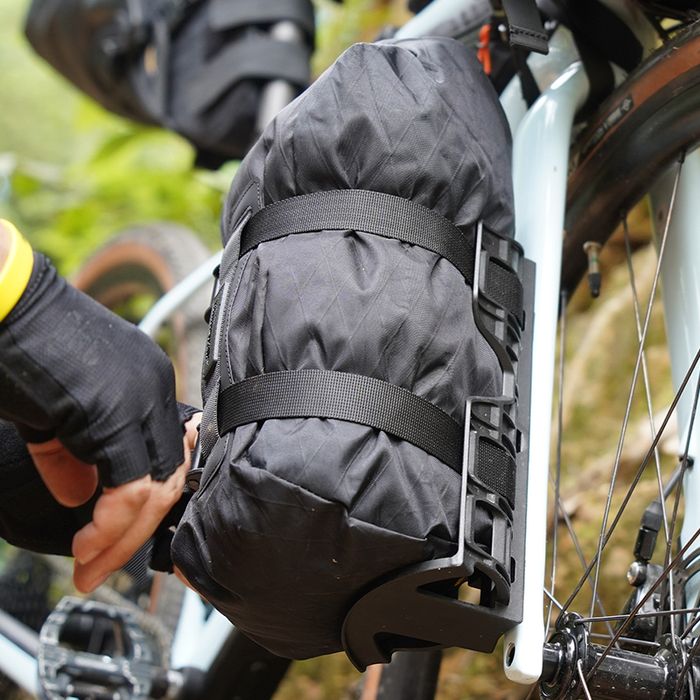 Sakwa Rowerowa Na Przedni Widelec Z Uchwytem Rhinowalk Bhd0013Bk 6,5L