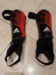 Caneleiras Adidas Futebol