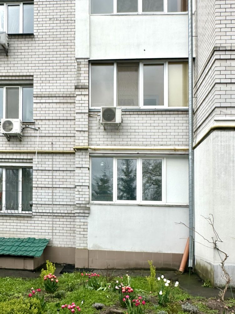 Продаж 2хкімнатної 78кв.м. в новому будинку в 13км від м.Бориспільська