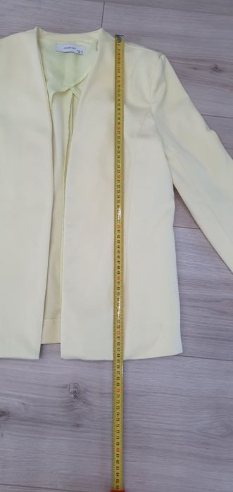 Reserved marynarka żakiet żółta pastelowa 40